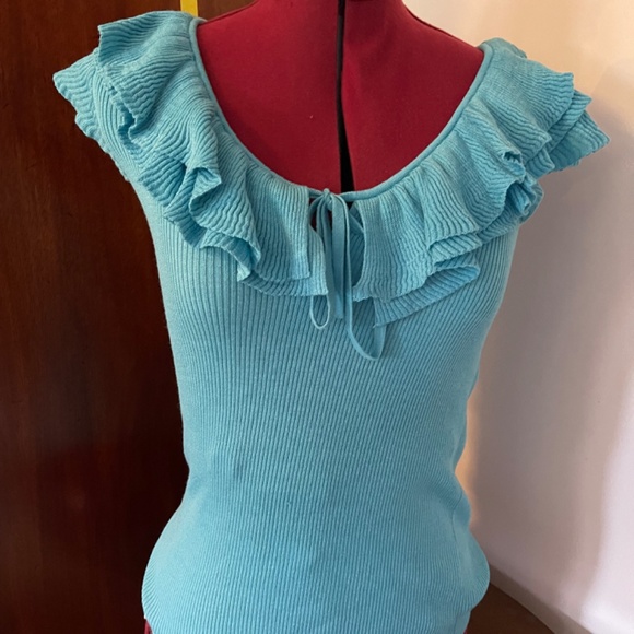 NEW W/O TAG RALPH LAUREN CAN BE WORN ON OR OFF THE SHOULDER - Picture 2 of 4